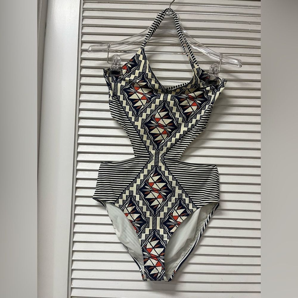 TORY BURCH✨Geometric Patterned women cut out✨One Piece Swim✨M
